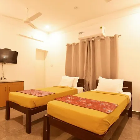 Bharathi Residhome Pondicherry Exterior photo