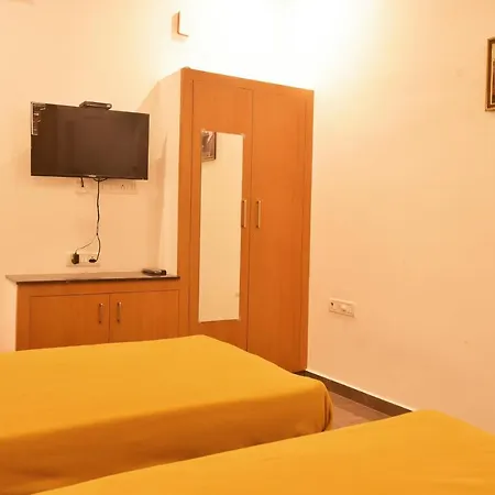 Bharathi Residhome Pondicherry Exterior photo