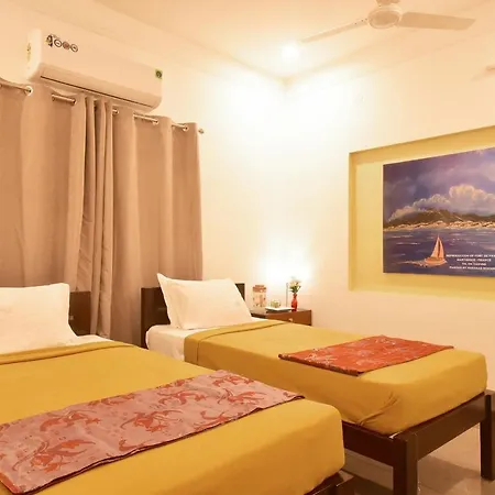 Bharathi Residhome Pondicherry Exterior photo